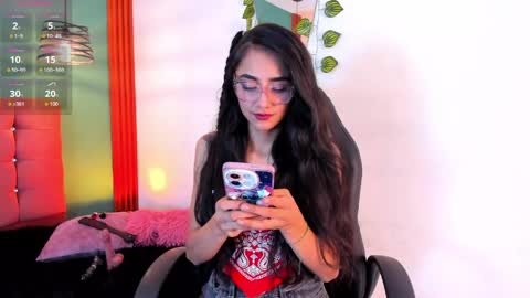 raven_smith_ online show from March 2026 06:02:01 AM