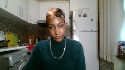 ravenbby online show from April 2026 08:42:02 AM