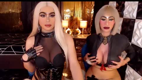 Snapshot of ravenmystiquex chatting on May 2026 02:50:01 AM ravenmystiquex online show from May 2026 02:50:01 AM