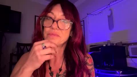 Snapshot of ravenoldschool11 chatting on November 2025 02:54:01 AM Raven online show from November 2025 02:54:01 AM