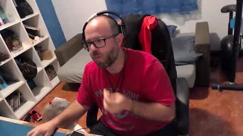 ravingr3d3 online show from September 2025 11:30:01 PM