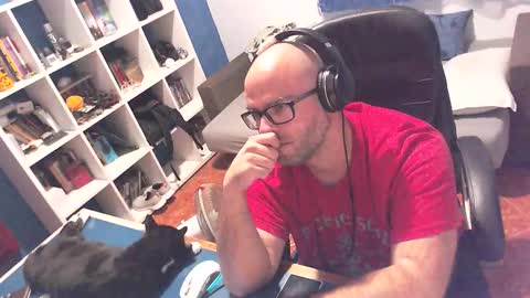 ravingr3d3 online show from October 2025 10:54:02 PM