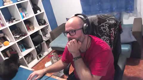 ravingr3d3 online show from October 2025 10:32:02 PM