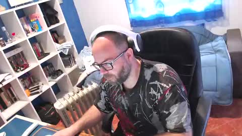 ravingr3d3 online show from March 2026 09:25:01 AM