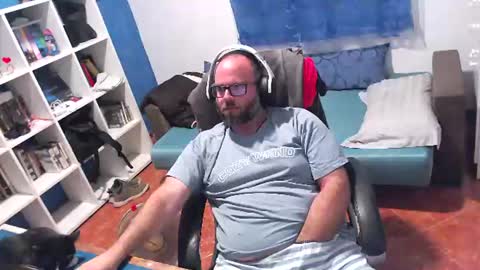 ravingr3d3 online show from July 2026 10:45:01 PM