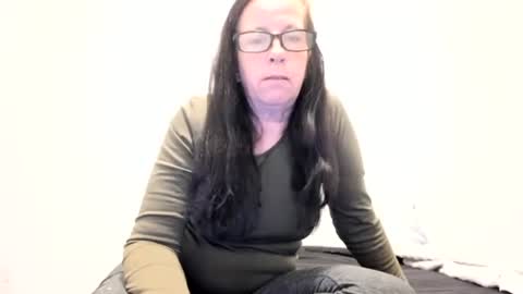 Snapshot of ravishthispeachgoddess chatting on March 2026 02:27:02 AM Ravishing Peach Goddess online show from March 2026 02:27:02 AM