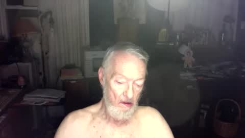 Snapshot of ray1776ray chatting on May 2026 06:52:01 AM ray1776ray online show from May 2026 06:52:01 AM