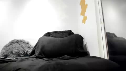 Snapshot of ray90fit chatting on June 2026 01:34:02 PM rayfit90 online show from June 2026 01:34:02 PM