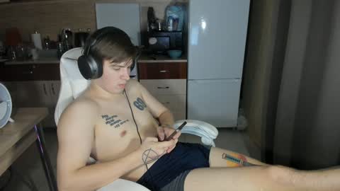 Ray online show from December 2024 08:05:02 PM