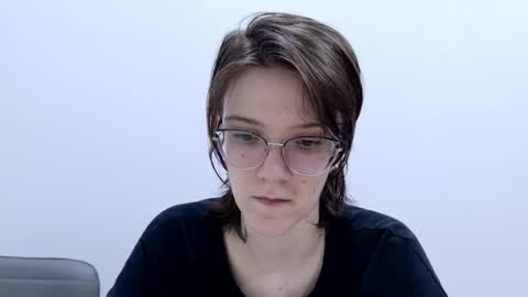 Ray-Ray online show from March 2026 12:11:01 PM