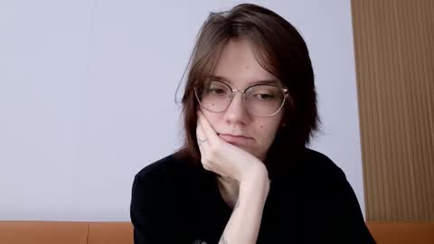 Ray-Ray online show from March 2026 03:23:02 AM