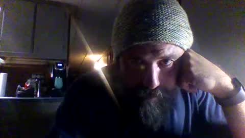 Snapshot of raybob252000 chatting on October 2025 01:42:02 AM raybob252000 online show from October 2025 01:42:02 AM