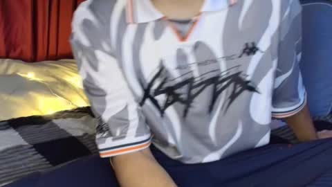 Snapshot of raymartino chatting on February 2026 03:43:01 AM RayMartino online show from February 2026 03:43:01 AM