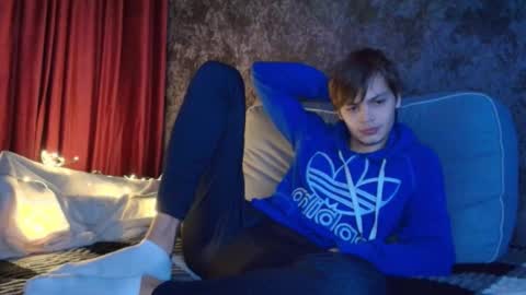 Snapshot of raymartino chatting on March 2026 04:40:01 AM RayMartino online show from March 2026 04:40:01 AM