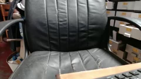 Snapshot of raysmith77777777 chatting on June 2026 01:38:02 PM Ray online show from June 2026 01:38:02 PM