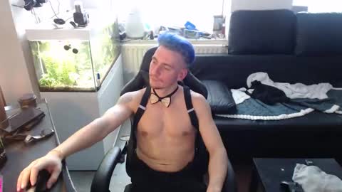 Rayzel online show from January 2026 02:19:01 PM