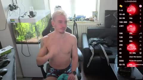 Rayzel online show from March 2026 04:17:02 PM