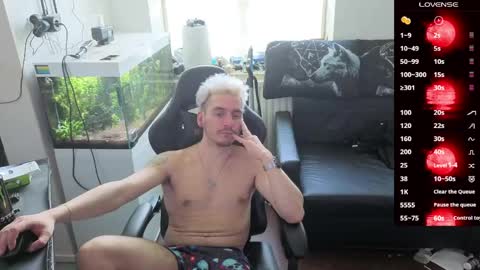 Rayzel online show from March 2026 11:43:01 AM