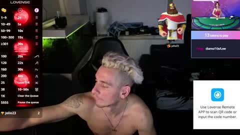 Rayzel White online show from May 2026 10:41:02 PM
