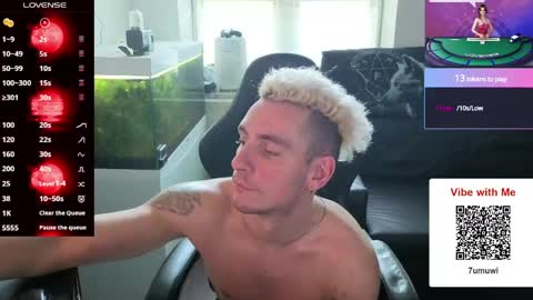 Rayzel White online show from May 2026 05:18:01 PM