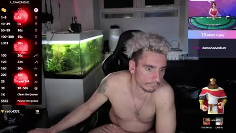 Rayzel White online show from June 2026 01:28:02 AM