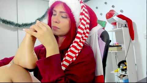 Snapshot of rea_winry chatting on December 2024 03:38:02 AM Rea online show from December 2024 03:38:02 AM