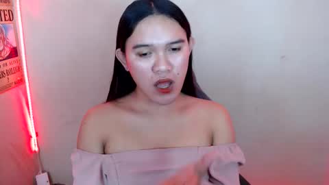 Snapshot of ready2care4youbabe chatting on May 2026 05:07:02 PM Beth online show from May 2026 05:07:02 PM