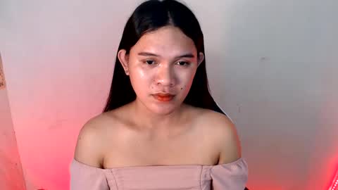 Snapshot of ready2care4youbabe chatting on June 2026 05:27:02 PM Beth online show from June 2026 05:27:02 PM