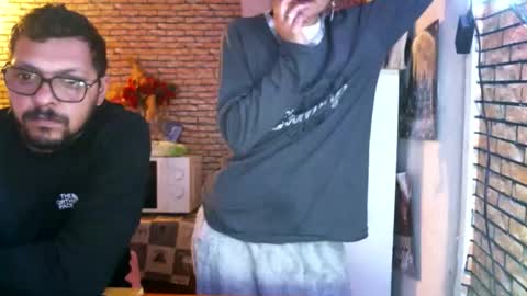 real_coupl3 online show from April 2026 06:03:02 AM