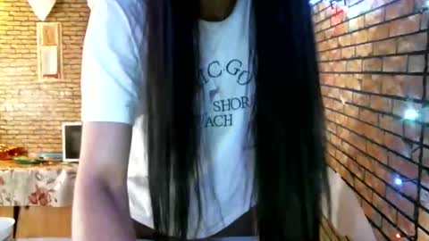 Snapshot of real_coupl3 chatting on April 2026 07:28:02 AM real_coupl3 online show from April 2026 07:28:02 AM