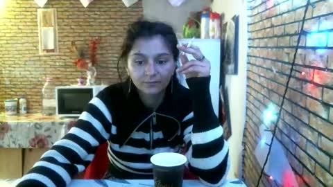 Snapshot of real_coupl3 chatting on May 2026 07:02:02 AM real_coupl3 online show from May 2026 07:02:02 AM