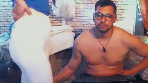 Snapshot of real_coupl3 chatting on May 2026 07:11:01 PM real_coupl3 online show from May 2026 07:11:01 PM