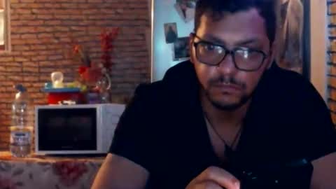 Snapshot of real_coupl3 chatting on May 2026 03:46:02 AM real_coupl3 online show from May 2026 03:46:02 AM