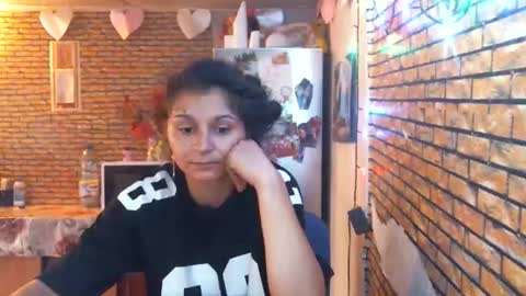Snapshot of real_coupl3 chatting on May 2026 07:59:02 AM real_coupl3 online show from May 2026 07:59:02 AM