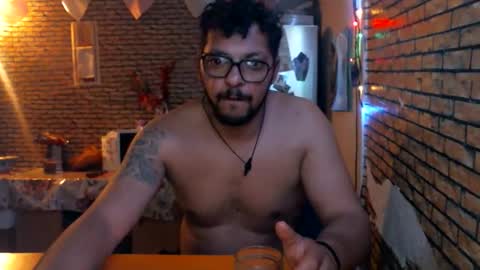 Snapshot of real_coupl3 chatting on June 2026 03:30:01 AM real_coupl3 online show from June 2026 03:30:01 AM