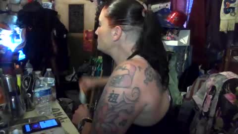 reallyredrum69th online show from November 2025 05:36:02 PM