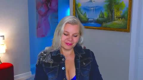 Snapshot of reasonforpassion_ chatting on May 2026 02:37:01 PM Im a little sick. Ill be back soon. online show from May 2026 02:37:01 PM