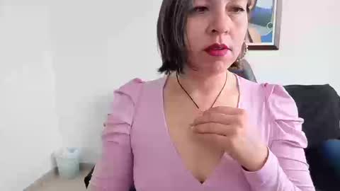 Rebbeca online show from January 2026 01:48:01 PM