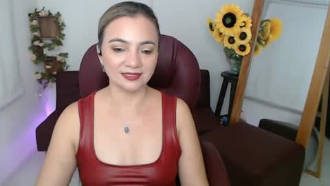 Snapshot of rebeca_milf chatting on June 2026 04:28:01 PM REBECA online show from June 2026 04:28:01 PM