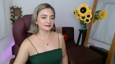 Snapshot of rebeca_milf chatting on July 2026 12:41:02 PM REBECA online show from July 2026 12:41:02 PM