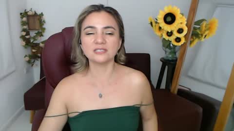 Snapshot of rebeca_milf chatting on July 2026 12:46:02 AM REBECA online show from July 2026 12:46:02 AM
