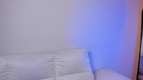 Rebeca Williams online show from April 2026 01:41:01 PM