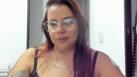 rebeca guiraut online show from February 2026 01:54:02 AM