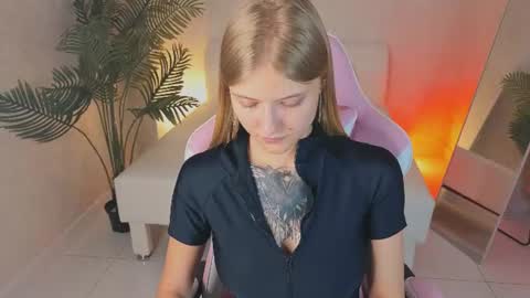 Snapshot of rebecca_caldwell chatting on July 2026 08:51:02 AM Rebecca Caldwell online show from July 2026 08:51:02 AM