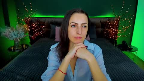 rebecca_diamonds online show from January 2025 09:25:02 AM