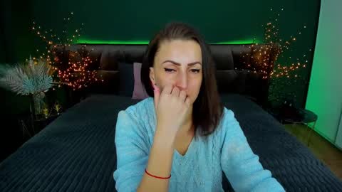 rebecca_diamonds online show from February 2025 07:06:02 AM