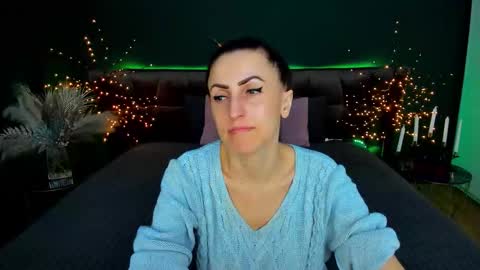 rebecca_diamonds online show from February 2026 06:44:02 AM