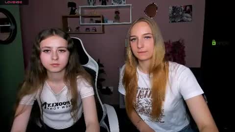 Snapshot of rebecca_smile_ chatting on June 2026 12:26:01 PM rebecca_smile_ online show from June 2026 12:26:01 PM