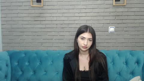 rebeccamosc online show from April 2026 09:51:02 AM