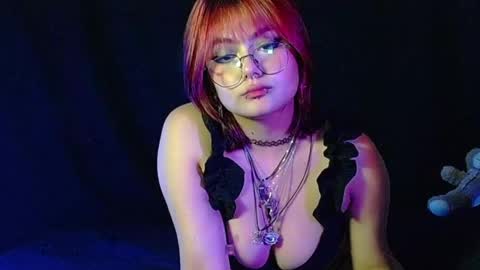 Snapshot of red_cherry2 chatting on April 2026 04:34:01 AM red_cherry2 online show from April 2026 04:34:01 AM